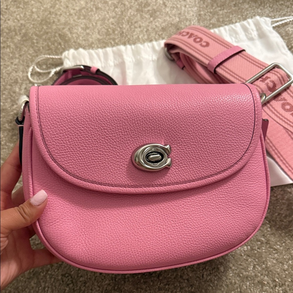 Coach Bag - Picture 2 of 5